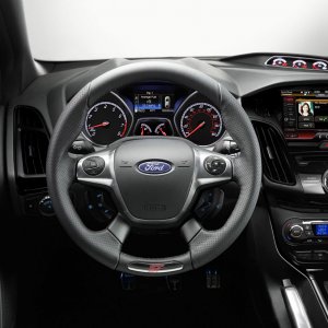 019-2013-ford-focus-st.jpg